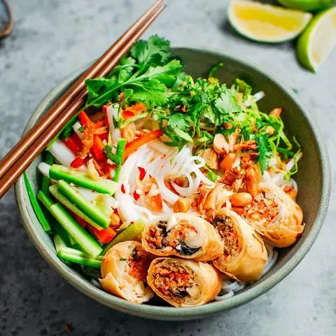 Diệu Hạnh Chay - Cơm Sườn Bì Chả Chay & Bún Thịt Nướng Chả Giò Chay - Trần Tấn - Món chay gần bạn