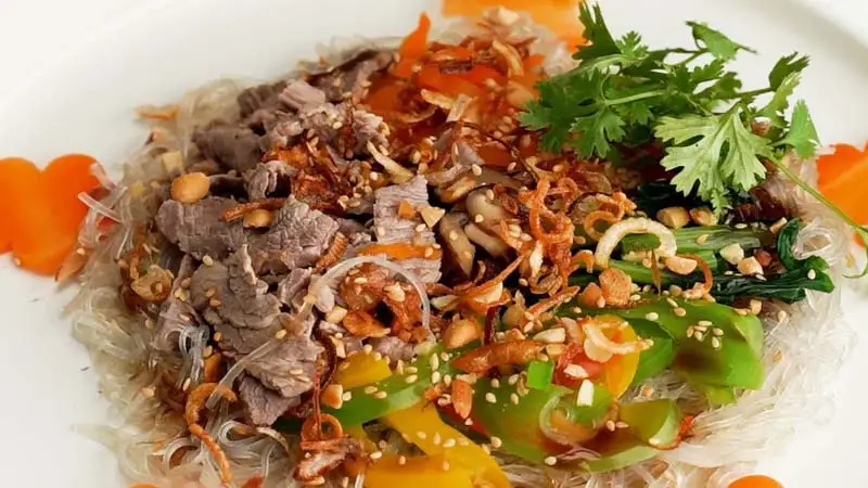 Hình ảnh Miến trộn giò - chả cá - bò - đậu