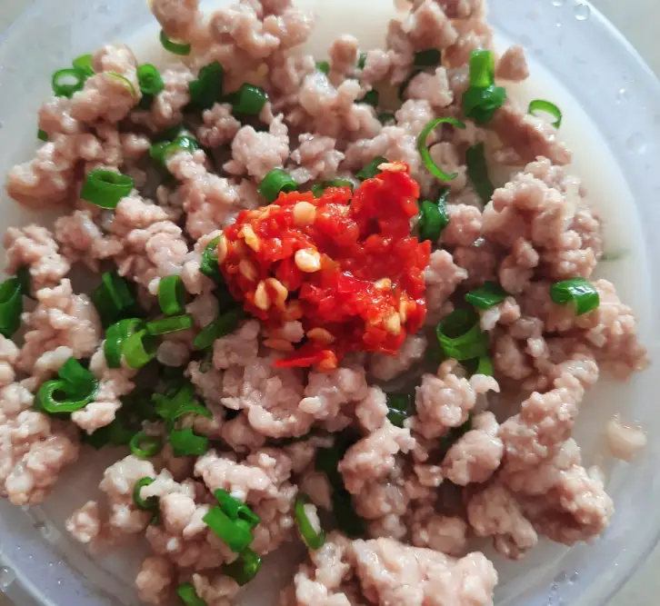 Cháo thịt bằm - 45.000 ₫ tại Cháo Cá Lóc Bảo Trang - Nguyễn Văn Đậu