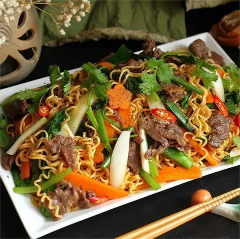 Hình ảnh Mì Xào Bò, Nui Xào Bò & Hủ Tiếu Xào Cầu Rạch Quản - Hà Huy Giáp