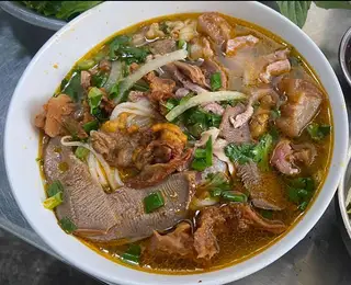 Phở gân - 70.000 ₫ tại Phở Lao Động - Phạm Văn Hai