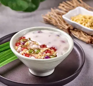 Chè bưởi ngũ sắc - 30.000 ₫ tại Chè Bưởi Vĩnh Long - Điện Biên Phủ