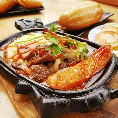 Hình ảnh A Má Sài Gòn - Bò Né, Mì Xào & Miến Trộn - Đường Số 9