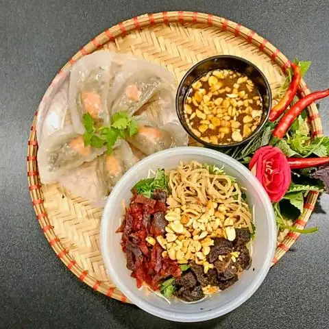 Hình ảnh Nộm Vân Đường Thành - Kim Mã