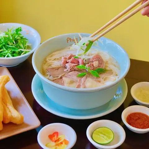 Phở Phát Tài - Trần Hưng Đạo - Bún/Phở/Mỳ/Cháo gần bạn