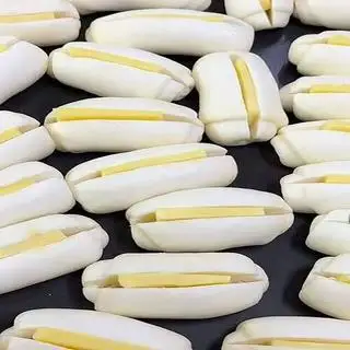 Hình ảnh Bánh bao kẹp phô mai