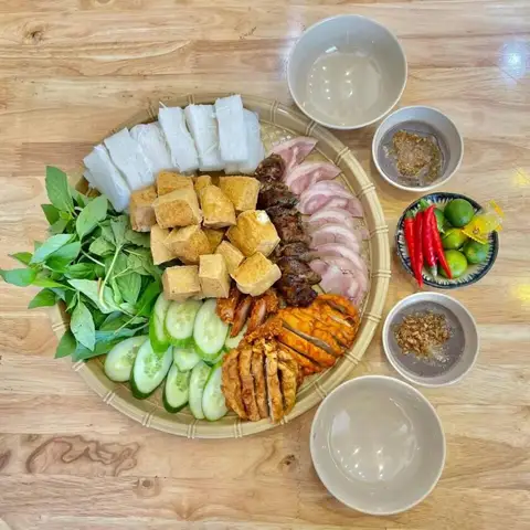Mót - Bún Chả Hà Nội & Bún Đậu Mắm Tôm - KĐT Vạn Phát Hưng - Bún/Phở/Mỳ/Cháo gần bạn