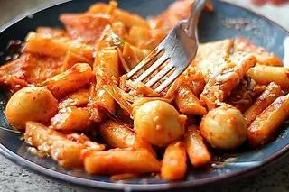 Tokbokki đặc biệt phô mai - 65.000 ₫ tại Mỳ Cay & Tokbokki Nam Hàn - Xô Viết Nghệ Tĩnh