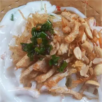 Cô Quyên - Bánh Ướt & Bánh Tằm Bì - Trần Văn Đang - Món truyền thống/Đặc sản gần bạn