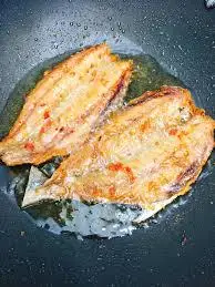 Hình ảnh Cá thu xẻ khô mặn vừa