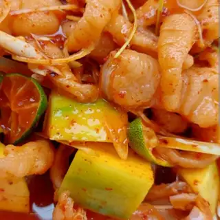Hình ảnh Chân gà rút xương sốt thái siêu ngon phần nhỏ