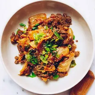 Mì trộn Bò xào - Kimchi - Nước ép bất kì - 59.000 ₫ tại Mì Trộn Đĩa Bay - Phổ Quang