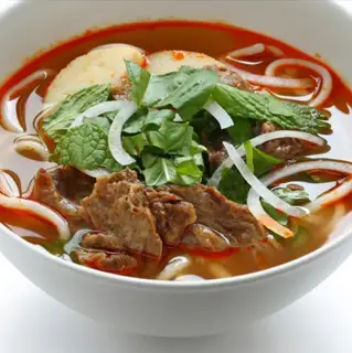 Hình ảnh Bún bò - bát