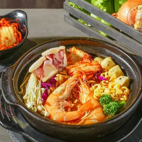 Bếp Nhỏ Mỳ Cay - Cháo Ếch - Tân Hương - Bún/Phở/Mỳ/Cháo gần bạn