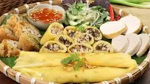 Bánh cuốn trứng - 55.000 ₫ tại Bánh Cuốn Nóng Nam Xuân - Nguyễn Thái Sơn