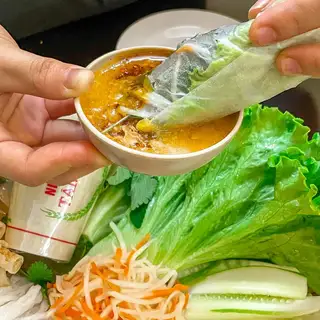 Hình ảnh Nem nướng Nha Trang - trà quất