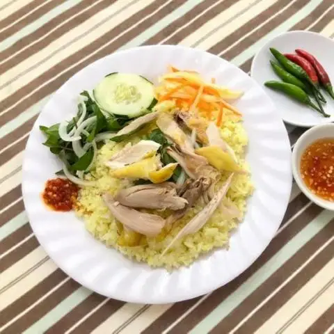 Gà Ta & Cơm Gà Phúc Thảo - Phạm Thế Hiển - Cơm/Cơm tấm gần bạn