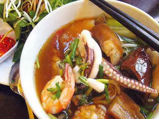 Bún mắm đặc biệt - 100.000 ₫ tại Bún Bò Huế Minh Sơn - Phạm Thế Hiển
