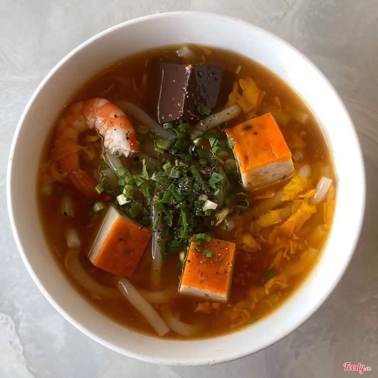 Bánh canh tôm - chả - 56.000 ₫ tại Bánh Canh Cua Ngọc Trinh - Tân Vĩnh