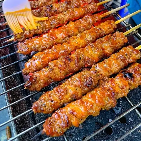 Hình ảnh Thịt Xiên Nướng - Khương Trung
