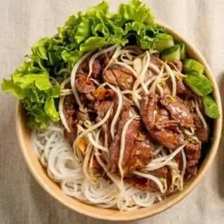 Hình ảnh Bún bò nam bộ đặc biệt
