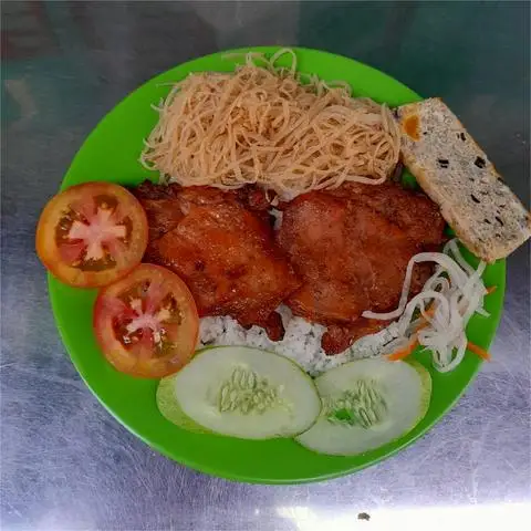 Cơm Tấm Hạnh - Lãnh Binh Thăng - Cơm/Cơm tấm gần bạn
