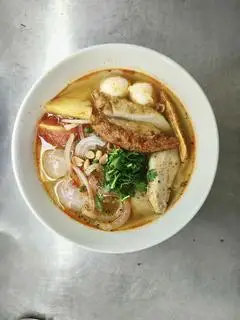 Bánh canh chả cá - 45.000 ₫ tại Bún Chả Cá, Bún Sứa & Cơm Gà Phan Rang - Bùi Đình Túy