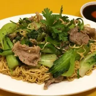 Mì gói xào bò - 57.000 ₫ tại Phúc Ký 2 - Cơm Gà Xối Mỡ & Hủ Tíu Xào - Tân Hoà Đông
