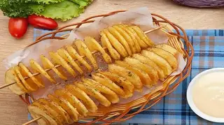 Hình ảnh Khoai tây lốc xoáy - 1 cây