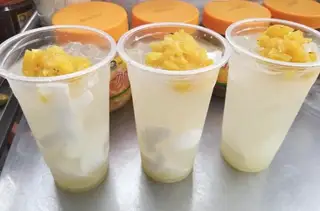 Nước dừa thơm - 22.000 ₫ tại Gia Huy - Nước Mía, Dừa & Cà Phê - Đông Hồ