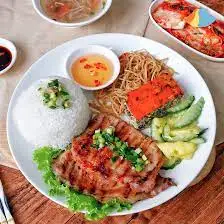 Cơm sườn bì - 62.000 ₫ tại Cơm Tấm Bibo - Tôn Thất Thuyết