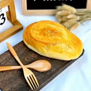 Bánh mì ngọt Pháp - 20.000 ₫ tại Bánh Kem Phương Loan Quận 1 - Cống Quỳnh
