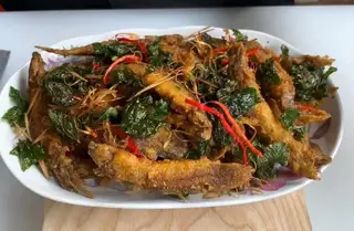 Hình ảnh Trạch nhỏ chiên giòn lá lốt