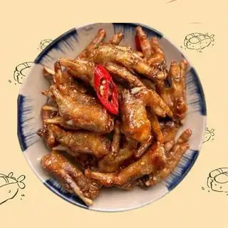 Hình ảnh Chân gà chiên lắc mắm