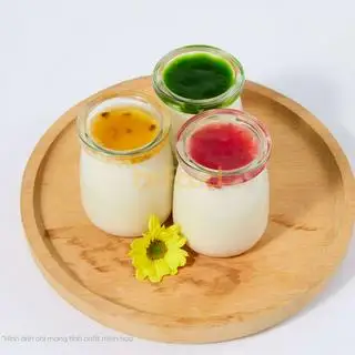 Panna cotta - 18.000 ₫ tại Sammy Cake - Bánh Kem, Bánh Sinh Nhật & Bánh Mì Ngọt - Phạm Hùng
