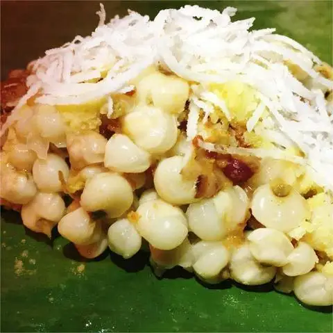 Tiệm Xôi Cô Thanh - Xôi Bắp Gia Truyền, Xôi Khúc Bắc & Xôi Mặn - Đường D9 - Bánh Mì/Xôi gần bạn
