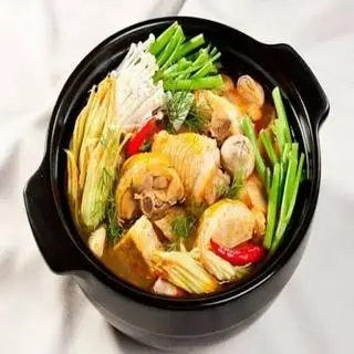 Hình ảnh Lẩu gà chua cay - lớn