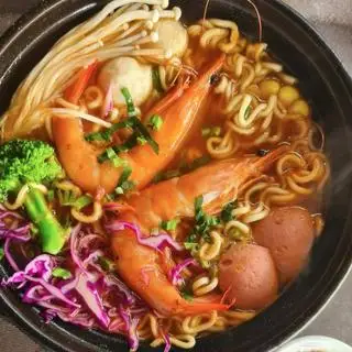 Hình ảnh Mì cay hải sản