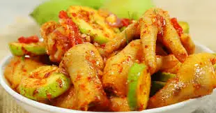 Hình ảnh Chân Gà Rút Xương Sốt Thái Nhỏ