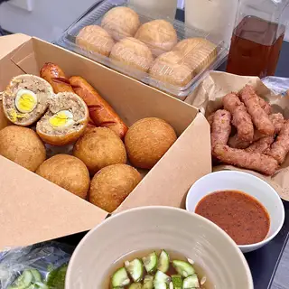 Hình ảnh Combo 5 bánh bao chiên - 5 nem
