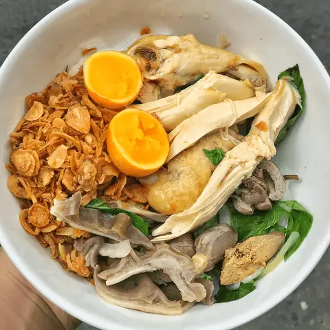 Chú Mập - Bánh Ướt Lòng Gà Trứng Non - Cư Xá Thanh Đa - Món truyền thống/Đặc sản gần bạn