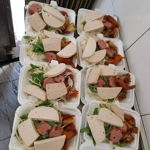 Bánh Cuốn Bánh Ướt Cô Lan - Trần Khắc Chân - Món truyền thống/Đặc sản gần bạn