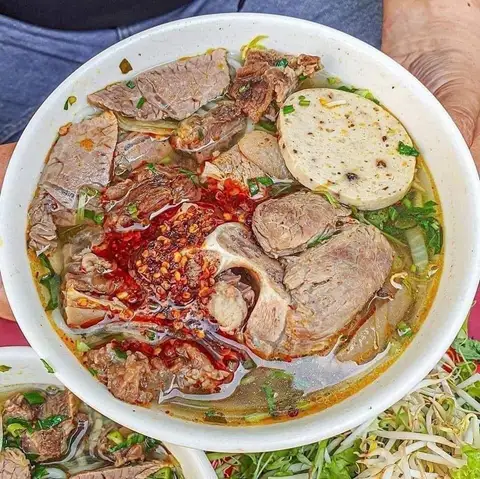 Bún Bò Huế Đồng Gia - Thạnh Xuân 43 - Bún/Phở/Mỳ/Cháo gần bạn