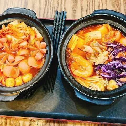 Hình ảnh Bếp Mẹ Bơ - Mỳ Cay Koreno 7 Cấp Độ & Phở Cuốn - Trung Liệt