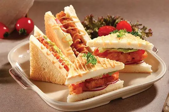 Combo sandwich gà rán - nước ngọt - 31.000 ₫ tại HAMBURGER 99 - Nguyễn Chế Nghĩa