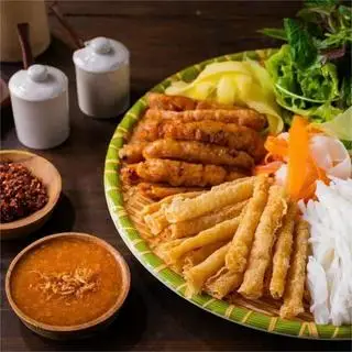 Hình ảnh Nem nướng Nha Trang
