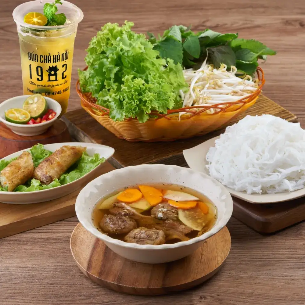 Combo 2 Người: Bún chả (thêm 1/2 nem rán) + Trà tắc - 175.000 ₫ tại Bún Chả Hà Nội 1982 - Nguyễn Thái Bình