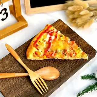 Bánh pizza - 22.000 ₫ tại Bánh Kem Phương Loan Quận 1 - Cống Quỳnh