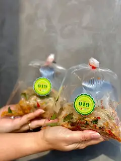 Bánh tráng tỏi ớt nhỏ - 15.000 ₫ tại Bánh Tráng Tỏi 019 - Nơ Trang Long