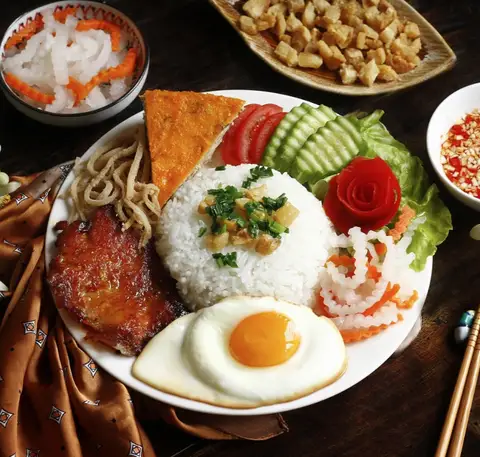 Cơm Tấm Cậu Ba - Nguyễn Thiện Thuật - Cơm/Cơm tấm gần bạn